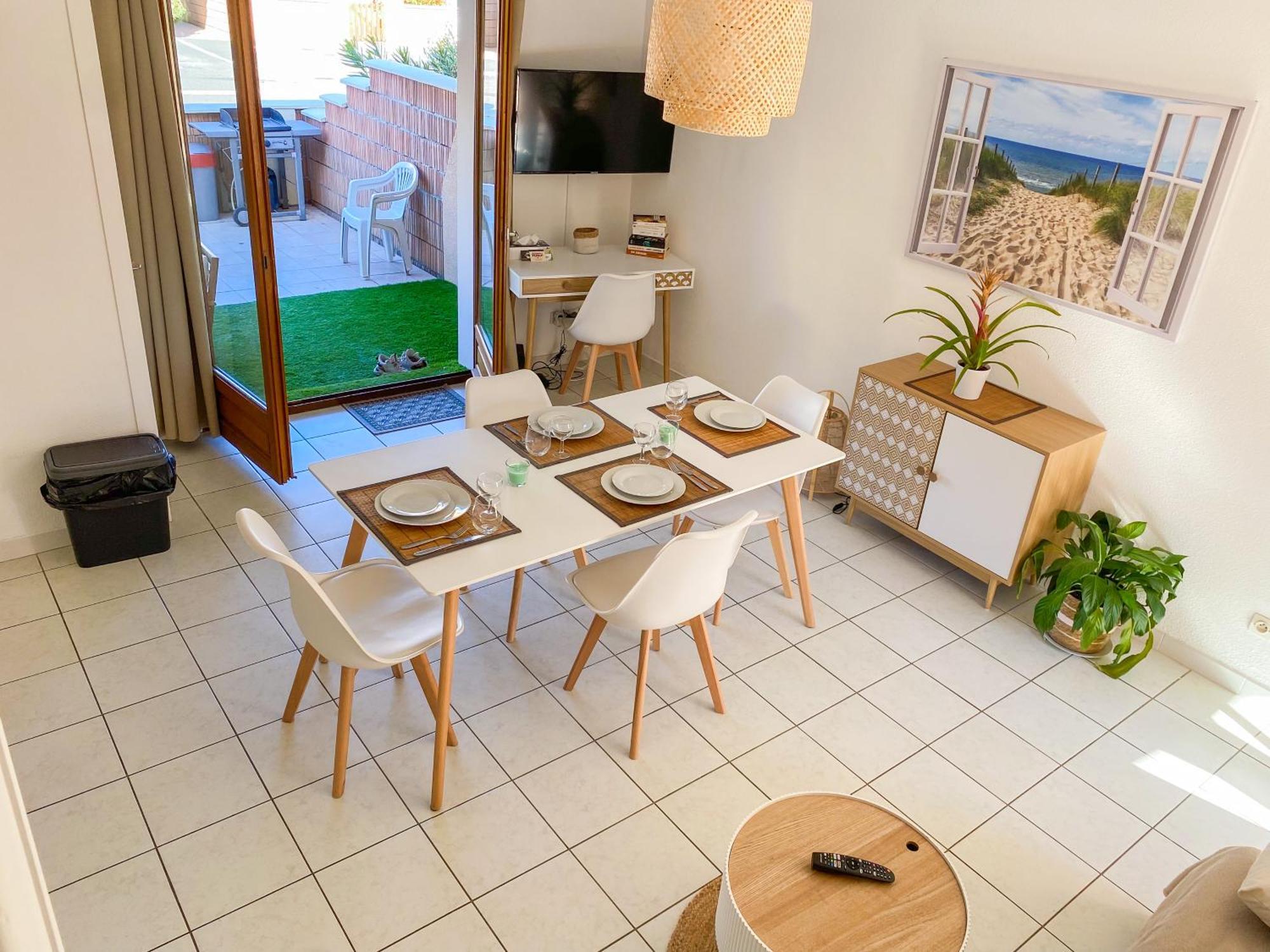 Maison bord de mer en résidence avec piscine Vias Exterior foto